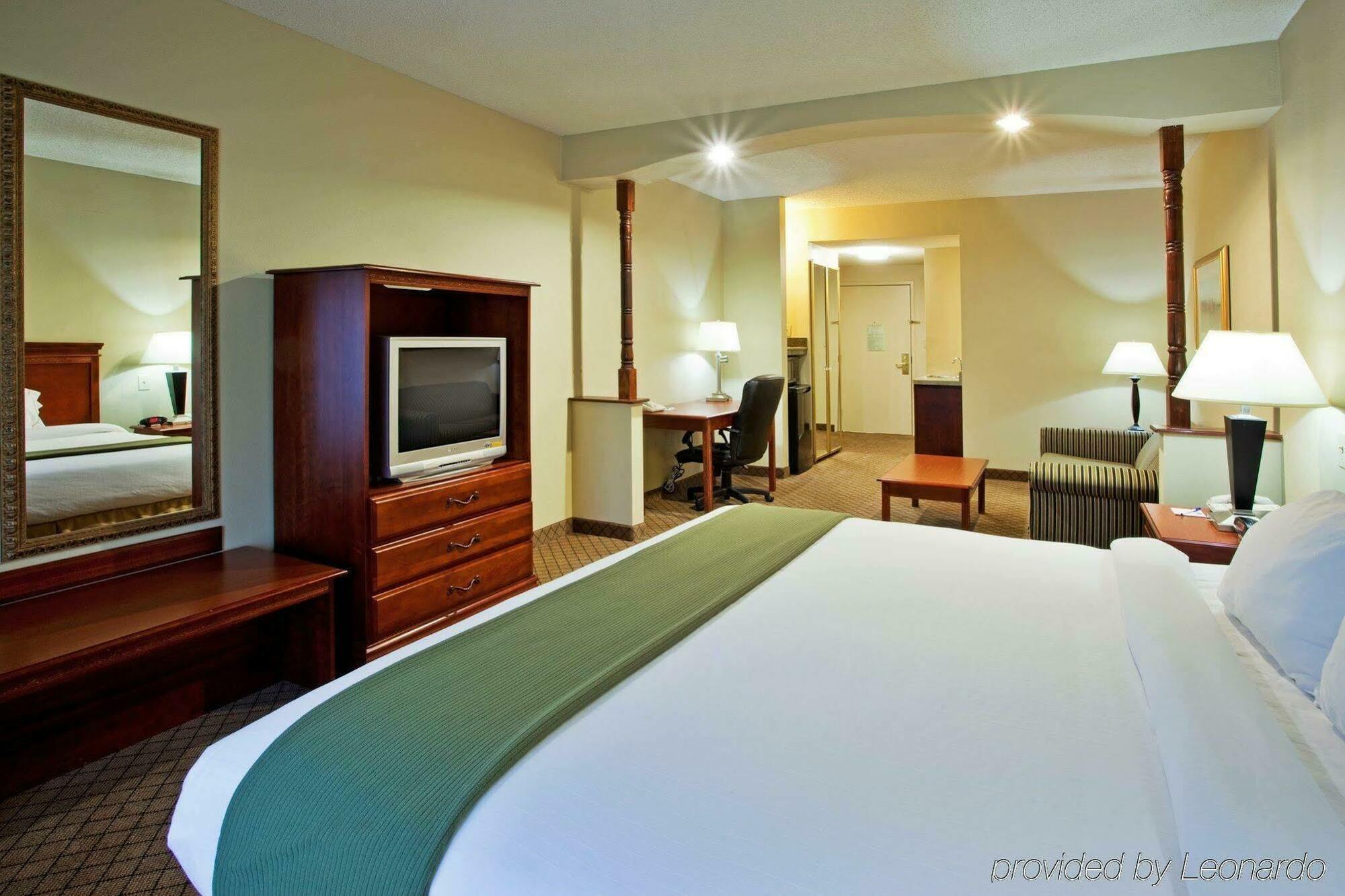 Country Inn & Suites By Radisson, Griffin, Ga Экстерьер фото